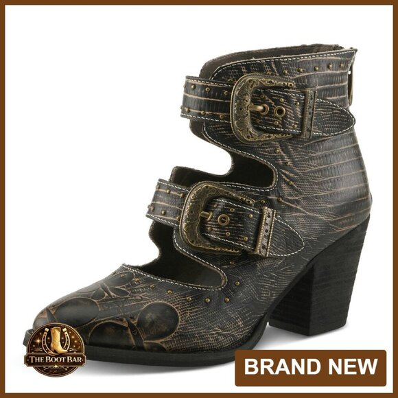 Shoes - Leather Ankle Boots Cutout Design Block Heel Western Style
